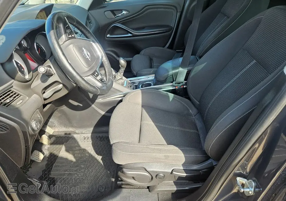 OPEL Zafira 2.0 D (CDTI ecoFLEX) Start/Stop Business Edition
