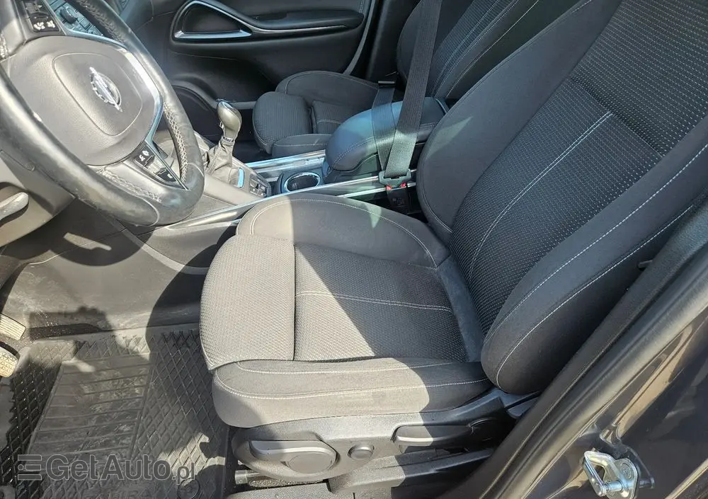 OPEL Zafira 2.0 D (CDTI ecoFLEX) Start/Stop Business Edition