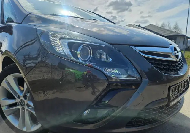 OPEL Zafira 2.0 D (CDTI ecoFLEX) Start/Stop Business Edition