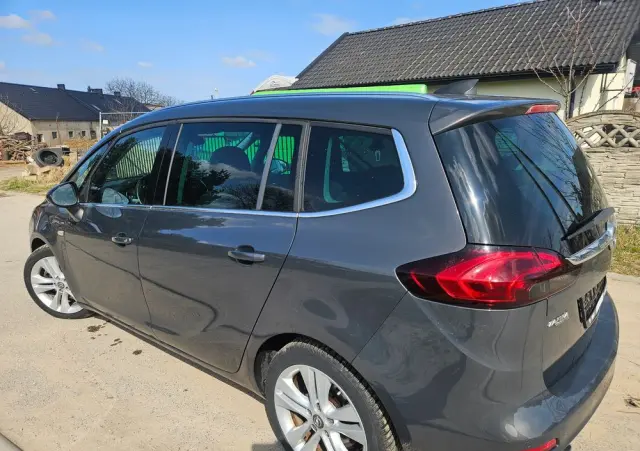 OPEL Zafira 2.0 D (CDTI ecoFLEX) Start/Stop Business Edition