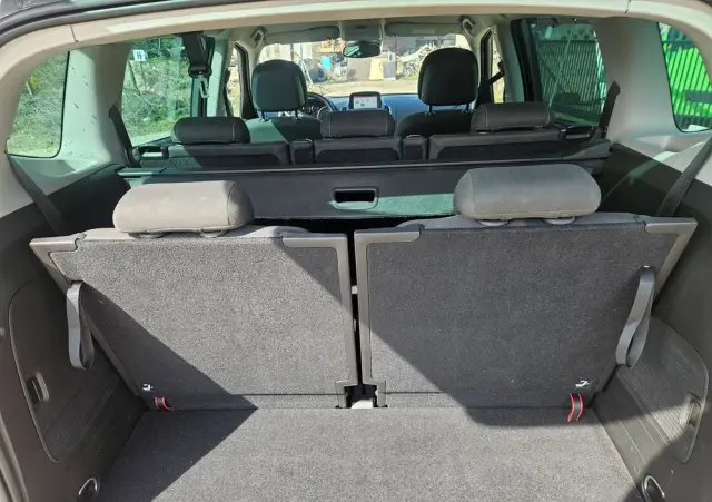 OPEL Zafira 2.0 D (CDTI ecoFLEX) Start/Stop Business Edition