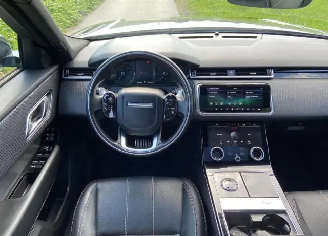 LAND ROVER Range Rover Velar 2.0d R-Dynamic