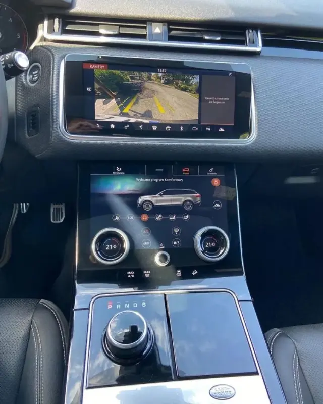 LAND ROVER Range Rover Velar 2.0d R-Dynamic