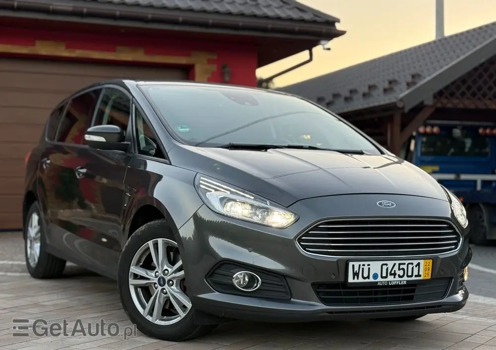 FORD S-Max 2.0 TDCi Titanium PowerShift