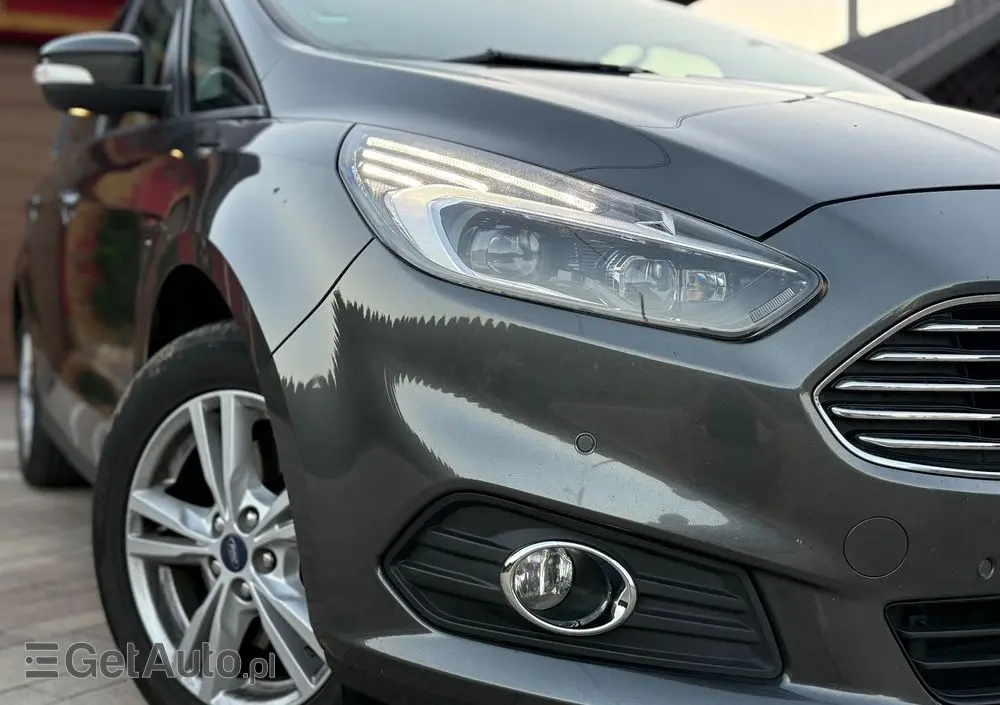 FORD S-Max 2.0 TDCi Titanium PowerShift