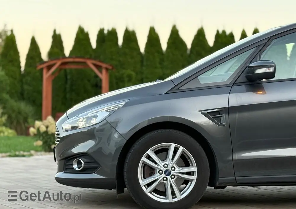 FORD S-Max 2.0 TDCi Titanium PowerShift