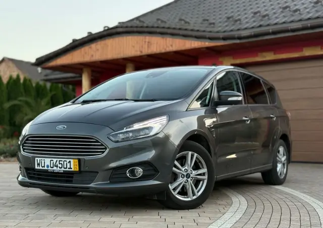 FORD S-Max 2.0 TDCi Titanium PowerShift