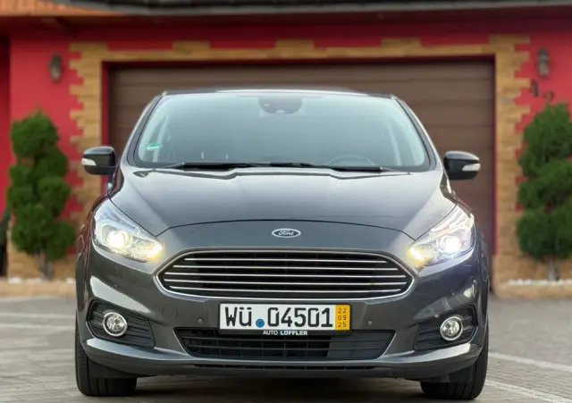 FORD S-Max 2.0 TDCi Titanium PowerShift