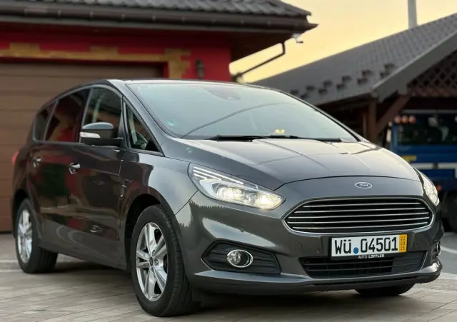 FORD S-Max 2.0 TDCi Titanium PowerShift