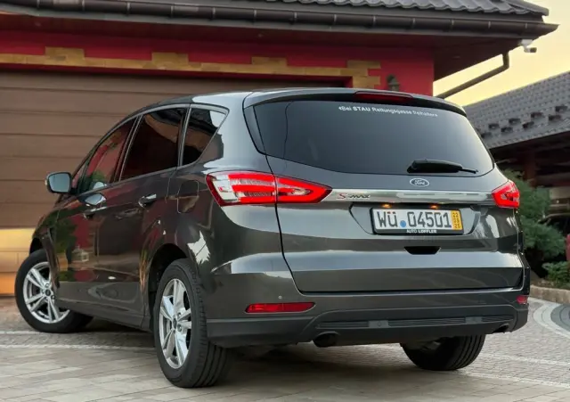 FORD S-Max 2.0 TDCi Titanium PowerShift