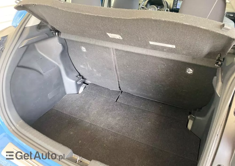 TOYOTA Yaris 1.5 Comfort