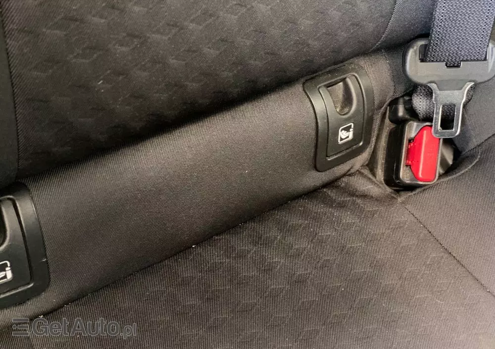 TOYOTA Yaris 1.5 Comfort