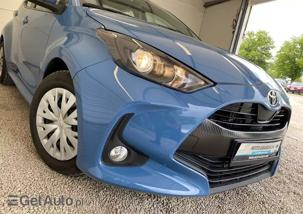 TOYOTA Yaris 1.5 Comfort