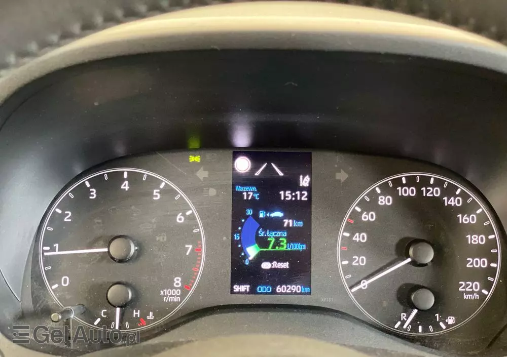 TOYOTA Yaris 1.5 Comfort