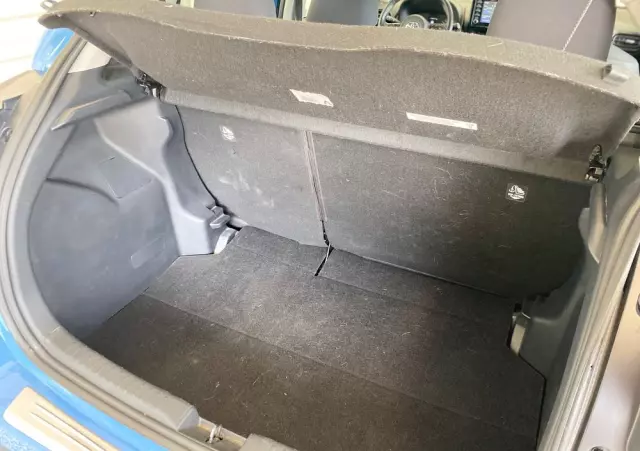 TOYOTA Yaris 1.5 Comfort