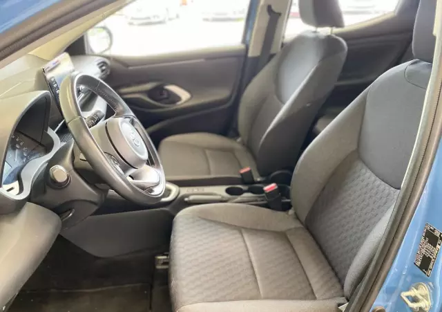 TOYOTA Yaris 1.5 Comfort