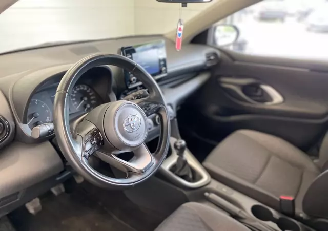 TOYOTA Yaris 1.5 Comfort