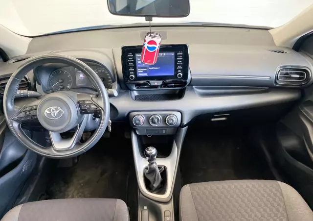 TOYOTA Yaris 1.5 Comfort