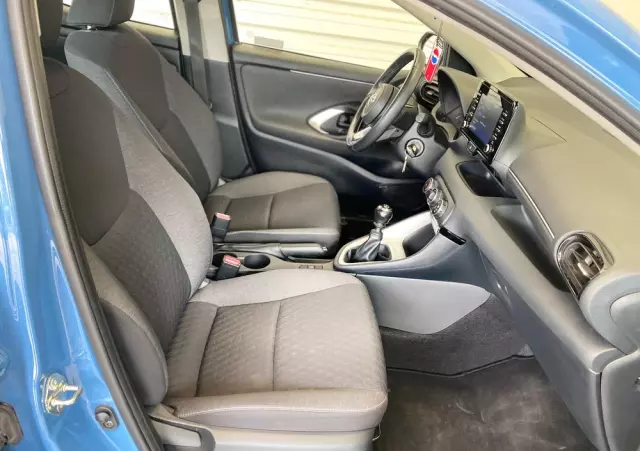TOYOTA Yaris 1.5 Comfort