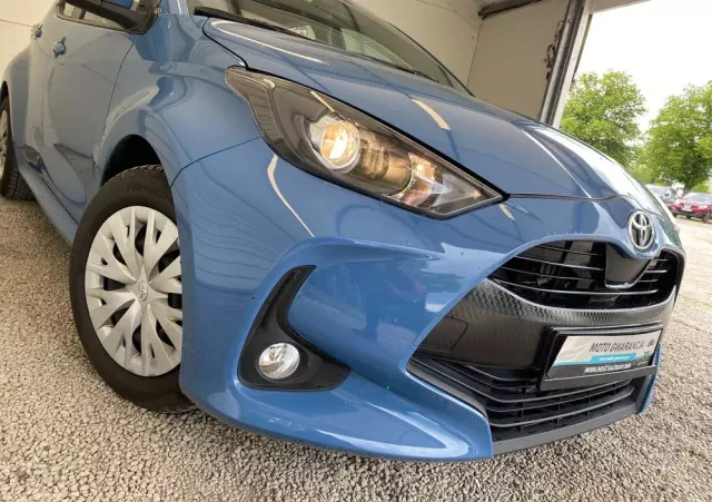 TOYOTA Yaris 1.5 Comfort