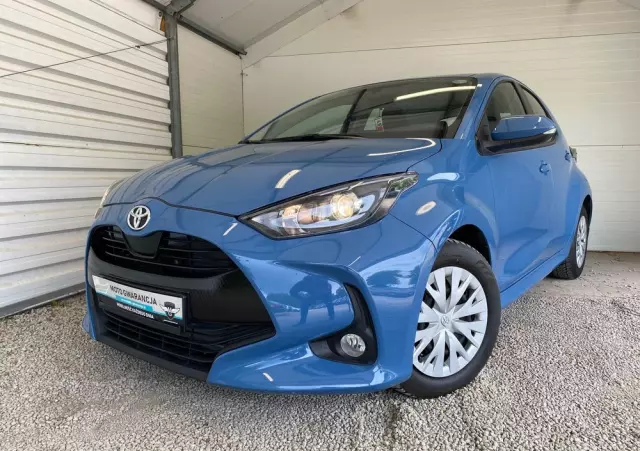 TOYOTA Yaris 1.5 Comfort