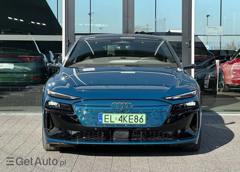 AUDI A6 Sportback e-tron 