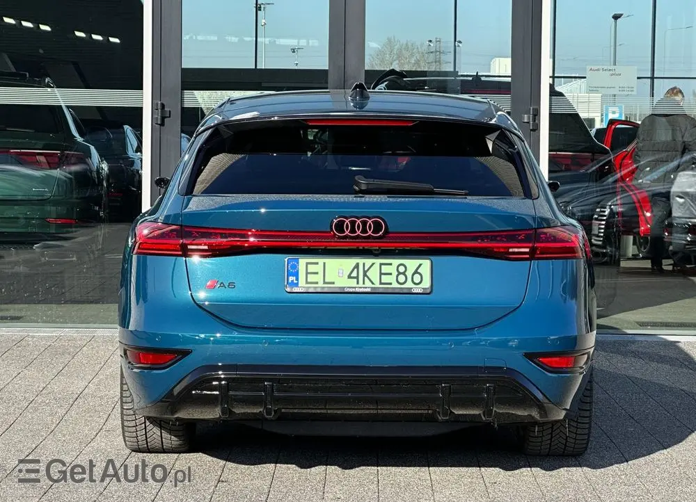 AUDI A6 Sportback e-tron 