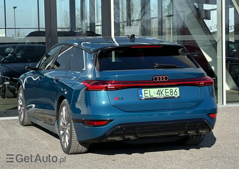 AUDI A6 Sportback e-tron 