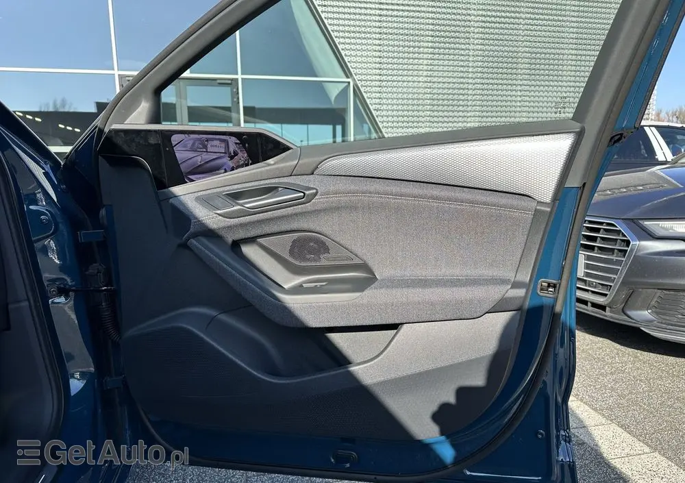 AUDI A6 Sportback e-tron 