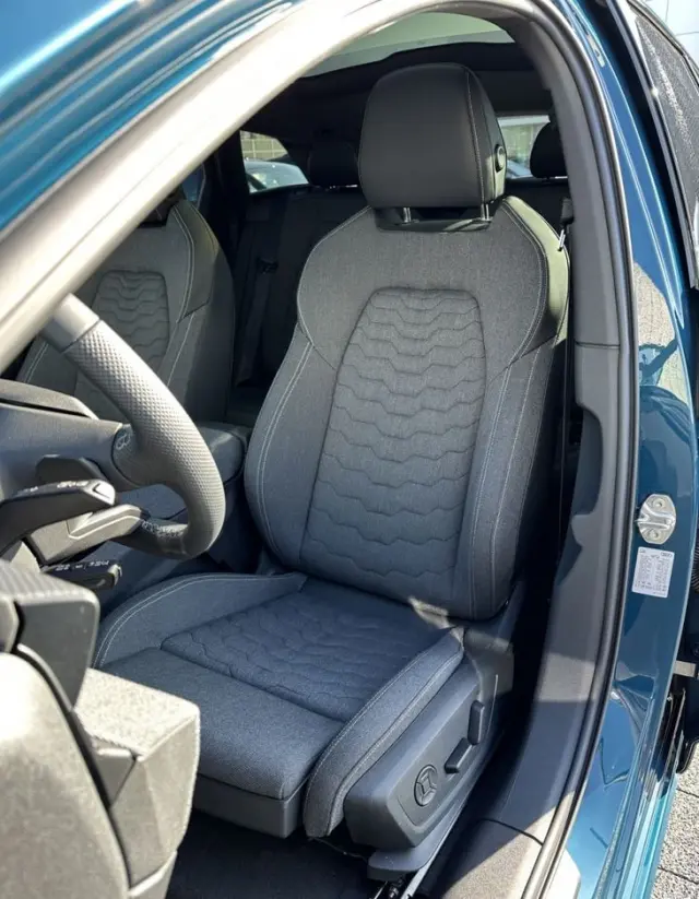 AUDI A6 Sportback e-tron 