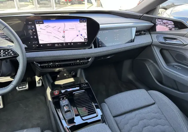 AUDI A6 Sportback e-tron 