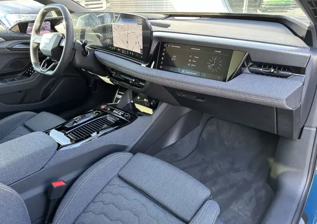 AUDI A6 Sportback e-tron 