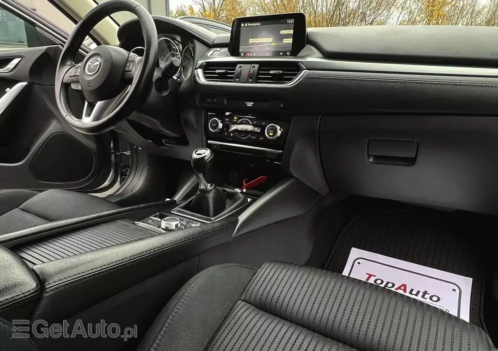 MAZDA 6 