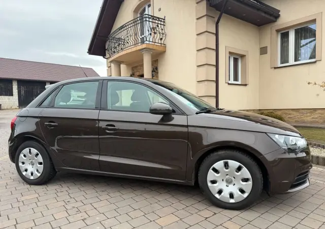 AUDI A1 Sportback 1.4 TFSI Attraction
