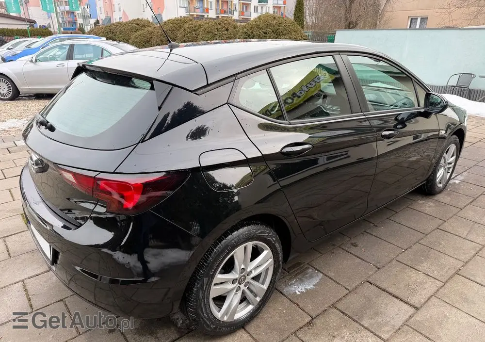 OPEL Astra 1.2 T Edition S&S