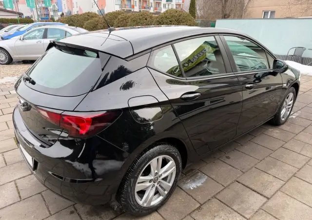 OPEL Astra 1.2 T Edition S&S