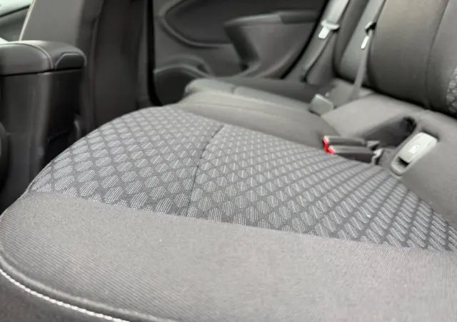 OPEL Astra 1.2 T Edition S&S