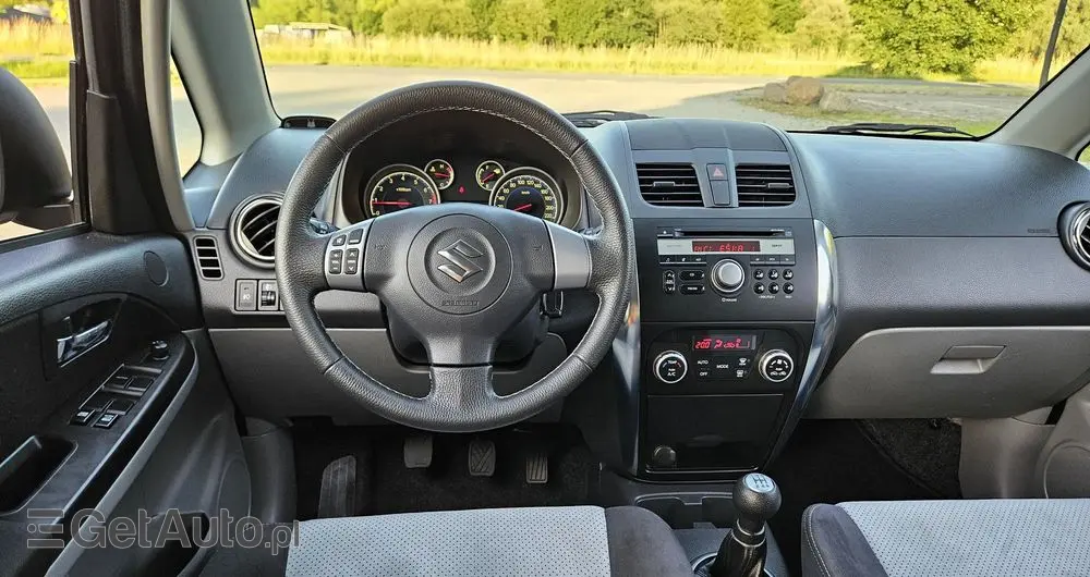 SUZUKI SX4 1.6 Premium