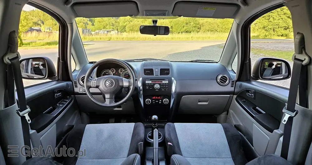 SUZUKI SX4 1.6 Premium