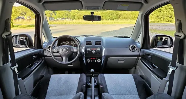 SUZUKI SX4 1.6 Premium