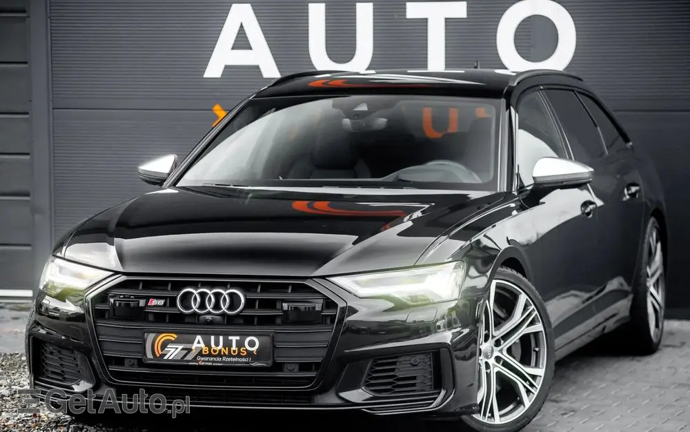 AUDI S6 Avant 