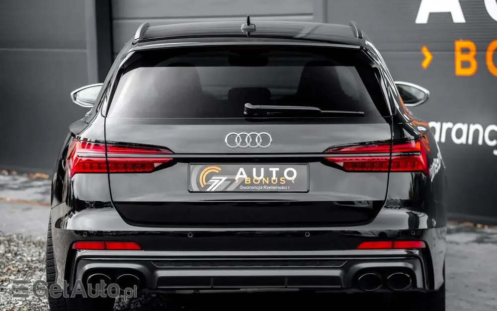 AUDI S6 Avant 