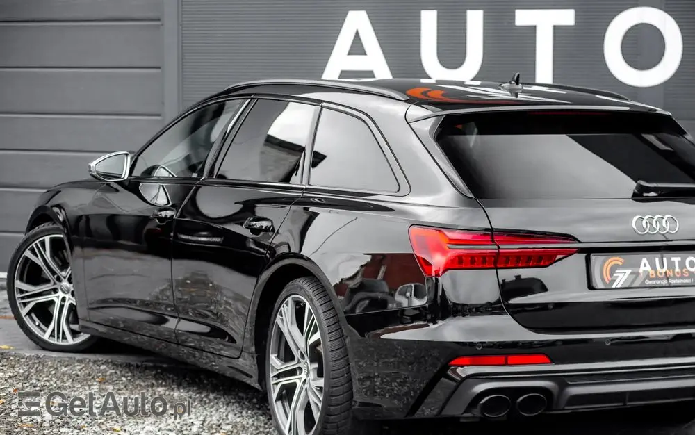 AUDI S6 Avant 