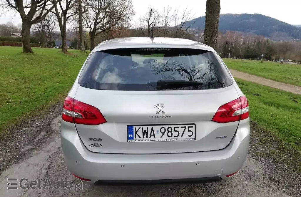 PEUGEOT 308 