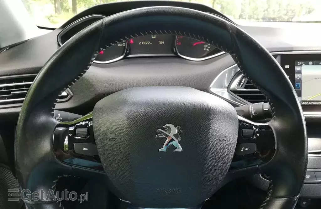 PEUGEOT 308 