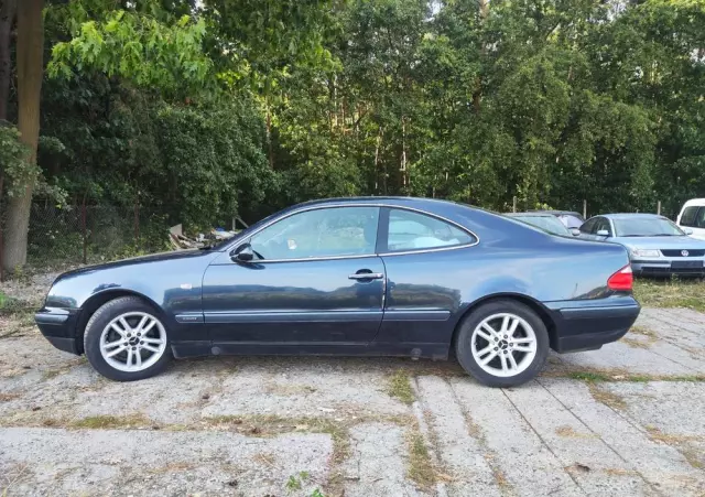 MERCEDES-BENZ CLK 