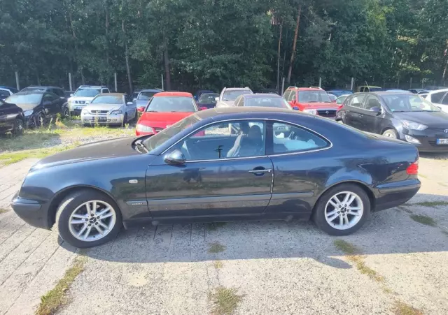 MERCEDES-BENZ CLK 