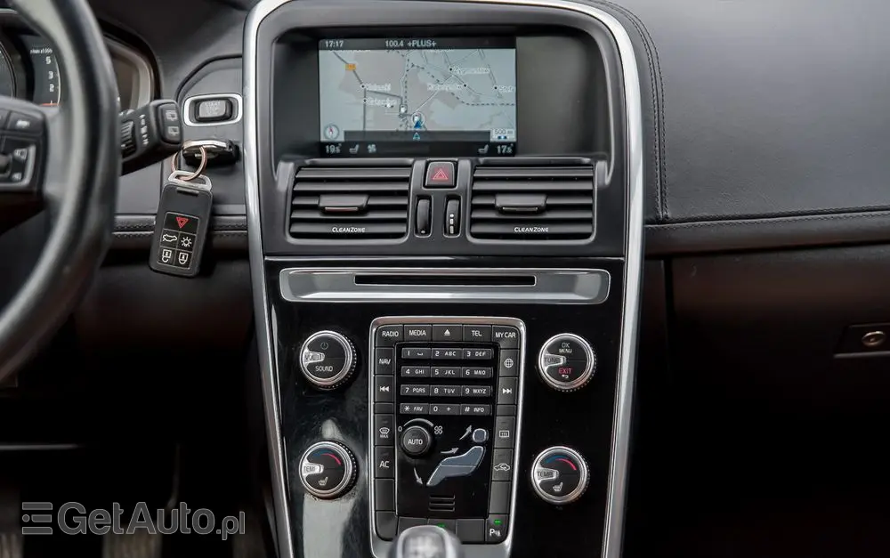 VOLVO XC 60 