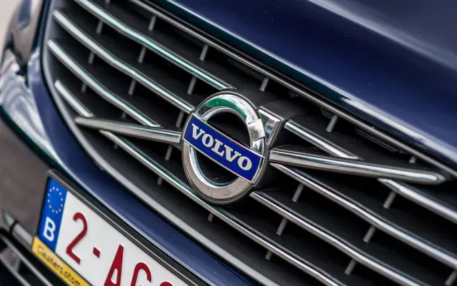 VOLVO XC 60 