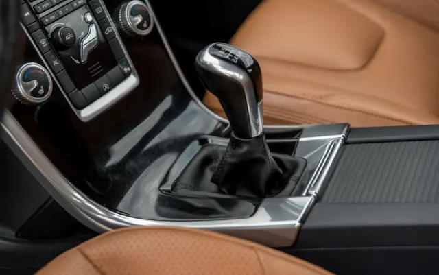 VOLVO XC 60 